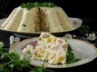 Заливной салат яичный