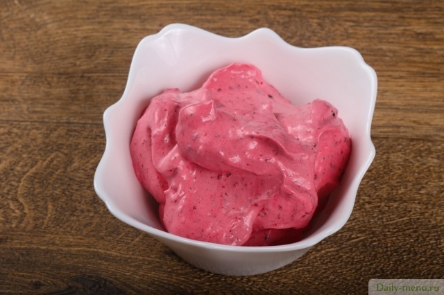 Ягодный крем-мусс