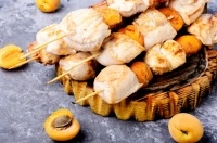 Шашлык из индейки с абрикосами