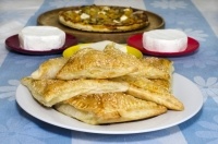 Слойки с мягким сыром