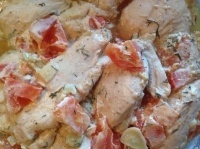 Куриное филе с чесноком и помидорами