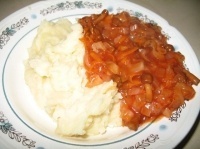 Картофельное пюре с тушеной капустой